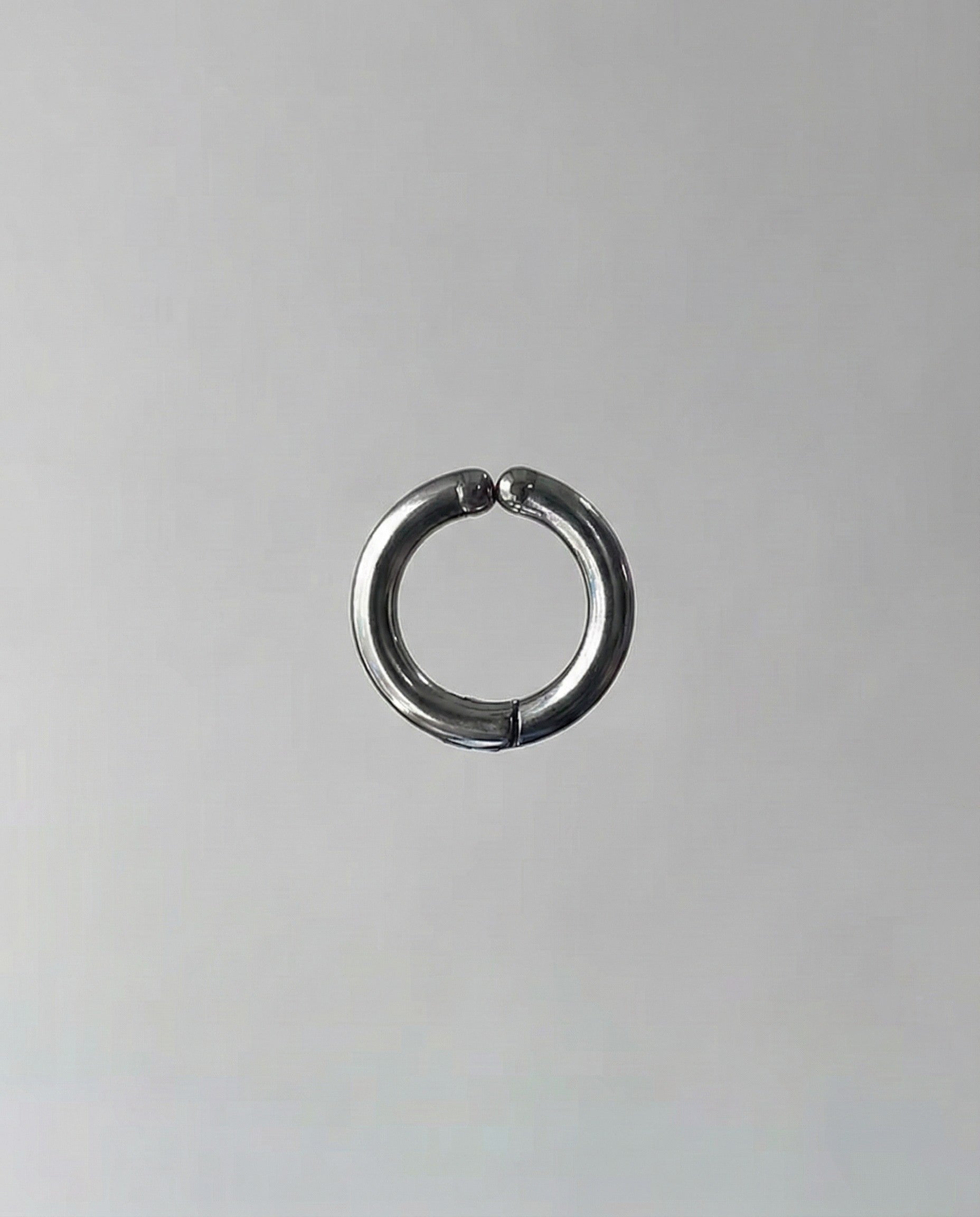 Aeris Loop (Non- Pierced)